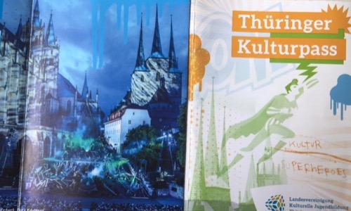 Thüringer Schülerinnen und Schüler sind bei der Hauptprobe des Erfurter Theaters am 9. August 2016 dabei, wenn .......... - Schulfuchs.de